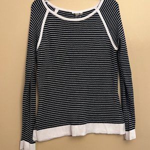 Dalia Women's Lightweight Blue and white stripe sweater, Size M